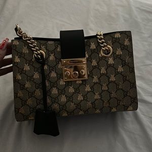 Gucci shoulder bag